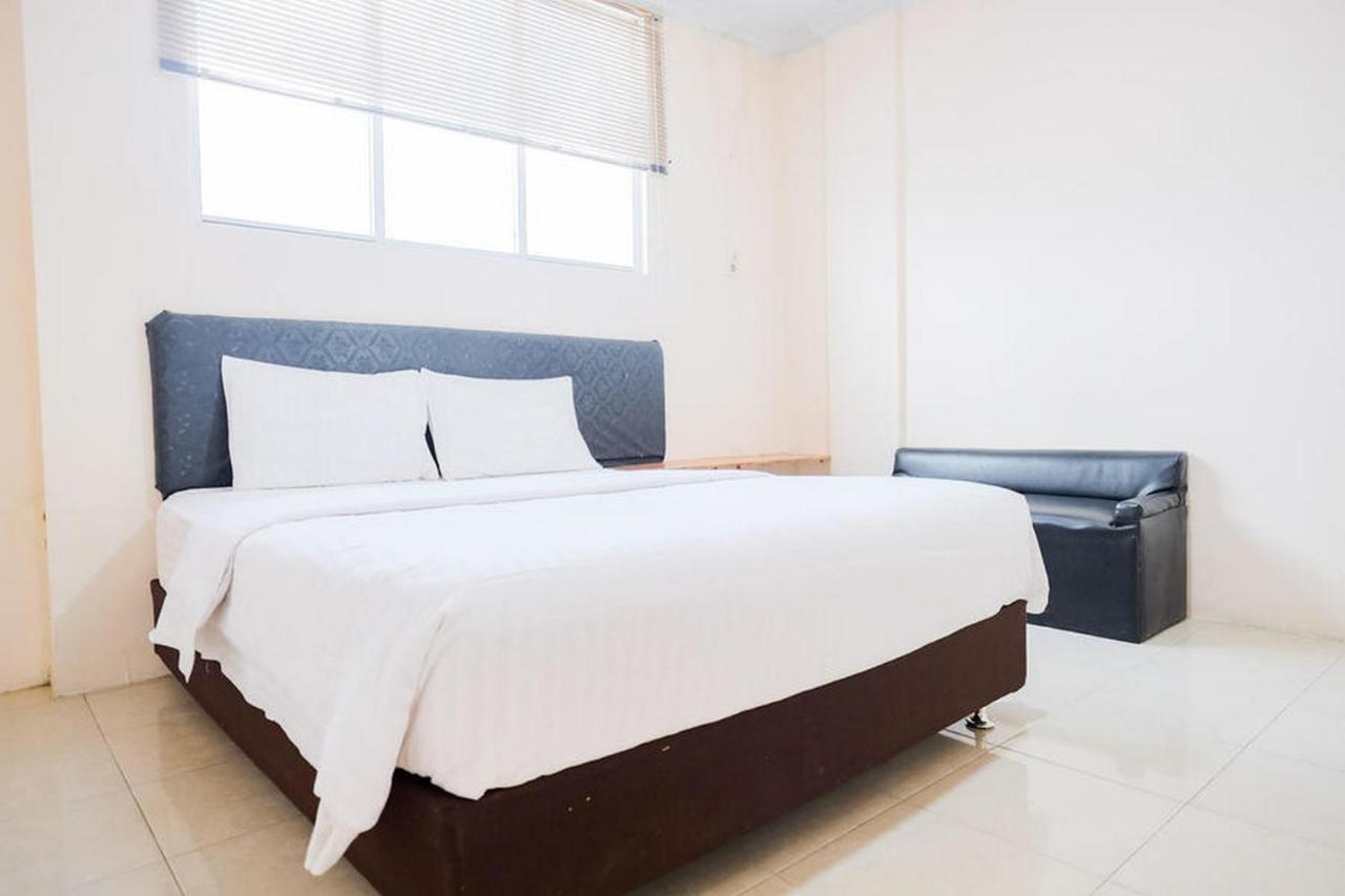 Waringin Residence Redpartner Medan Exterior foto